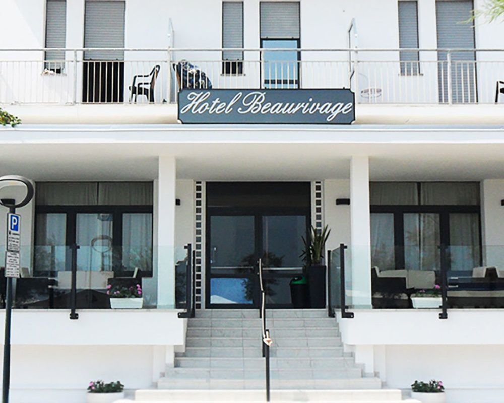 Hotel Beaurivage Сенигалия Екстериор снимка